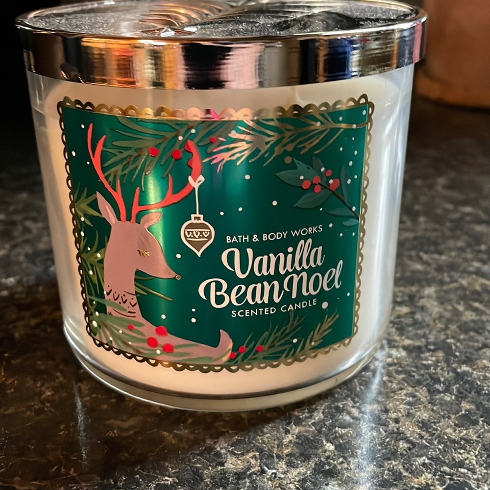 BBW Vanilla Bean Noel 3-wick candle.  Brand New.  Never burned.